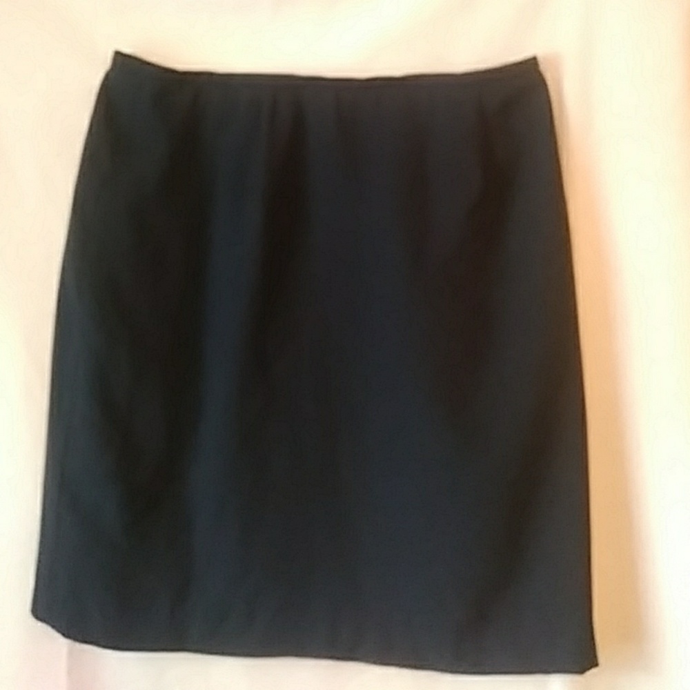 Worthington lined black career skirt-sz 18